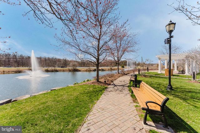 19451 PROMENADE DR, Leesburg, VA 20176