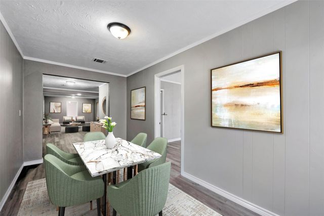 204 Hafer Street, Baytown, TX 77520