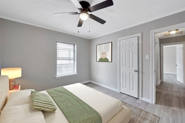 204 Hafer Street, Baytown, TX 77520