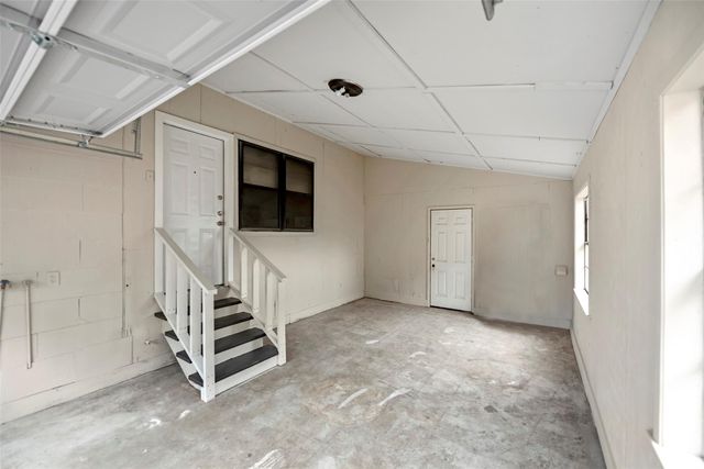 204 Hafer Street, Baytown, TX 77520