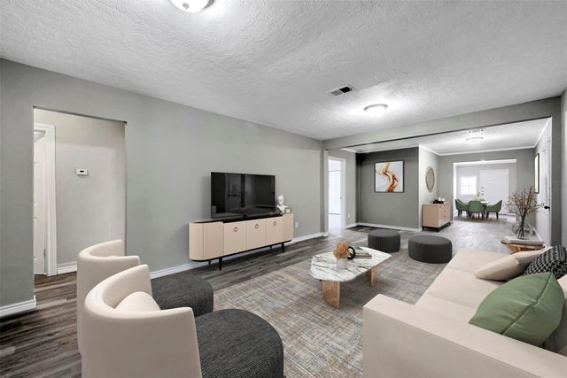 204 Hafer Street, Baytown, TX 77520