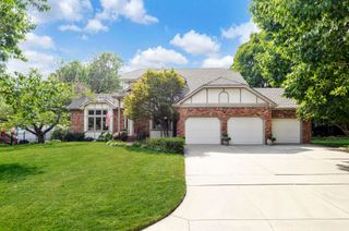 205 S Bay Country St, Wichita, KS 67235