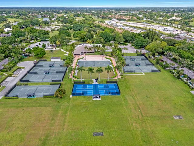 2514 Windsor Way Court, Wellington, FL 33414