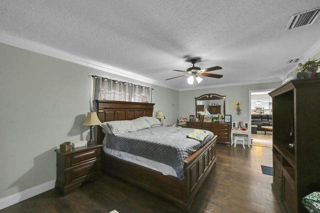 2601 Gray Twig Lane, Fort Pierce, FL 34981