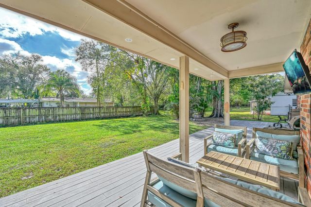 2601 Gray Twig Lane, Fort Pierce, FL 34981