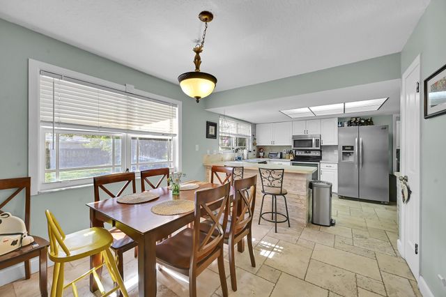 2601 Gray Twig Lane, Fort Pierce, FL 34981