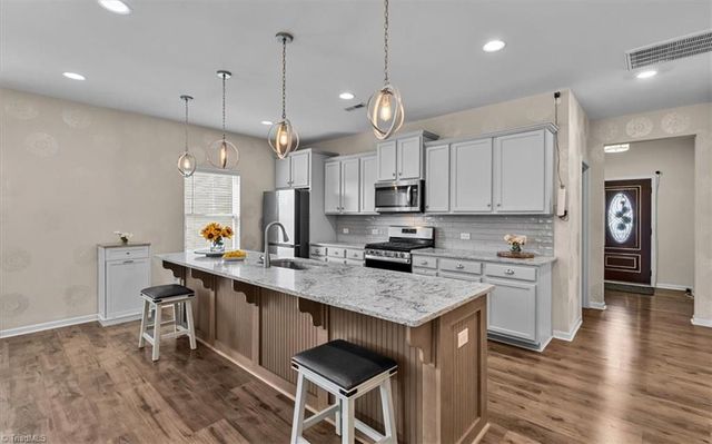 2530 William Joseph Lane, High Point, NC 27265