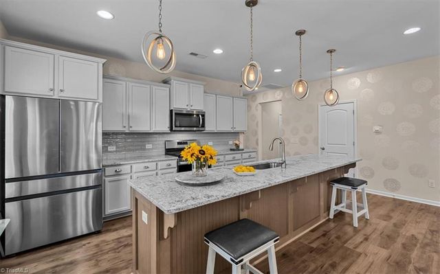 2530 William Joseph Lane, High Point, NC 27265