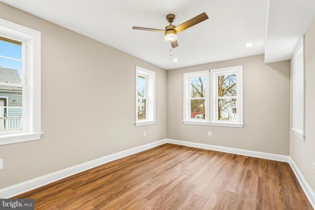 8000 OAKLEIGH RD, Baltimore, MD 21234