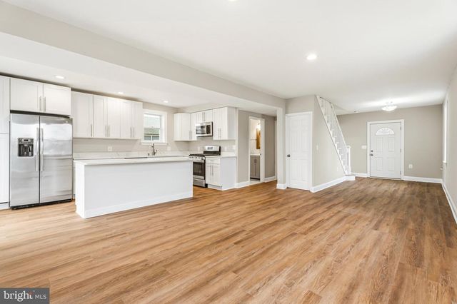 8000 OAKLEIGH RD, Baltimore, MD 21234