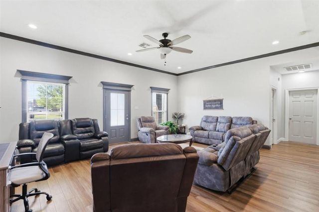 6058 AVA Lane, Iowa, LA 70647