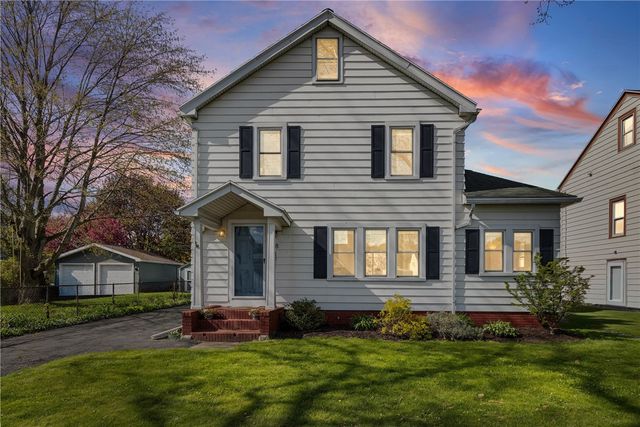 38 Brett Road, Irondequoit, NY 14609