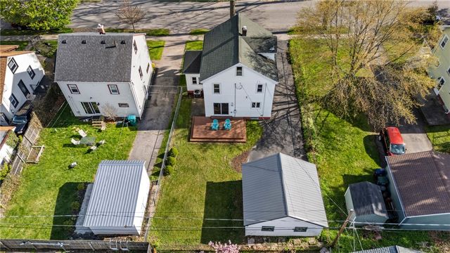 38 Brett Road, Irondequoit, NY 14609