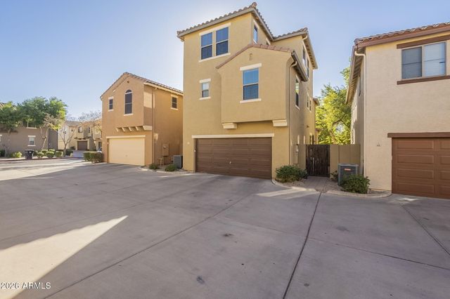 451 S HAWES Road 45, Mesa, AZ 85208