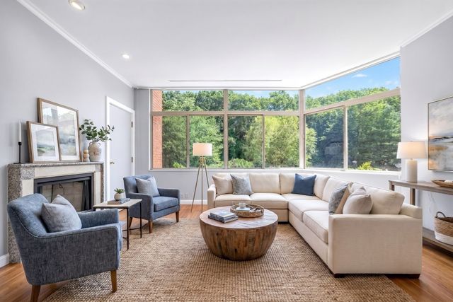 99-10 Florence Street 2A, Newton, MA 02467
