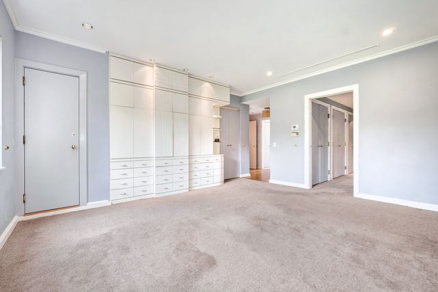 99-10 Florence Street 2A, Newton, MA 02467