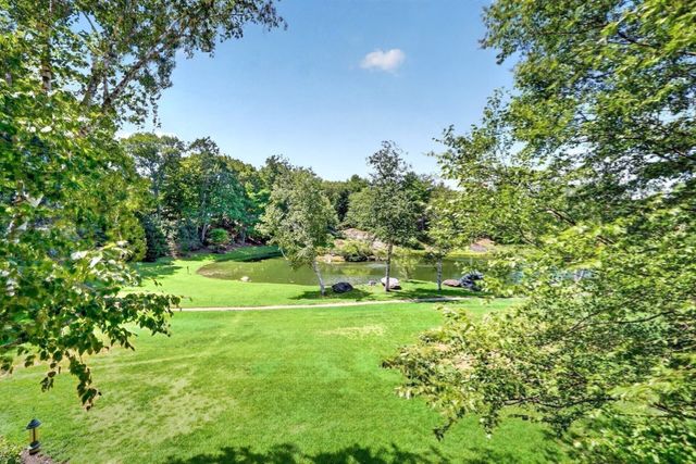 99-10 Florence Street 2A, Newton, MA 02467