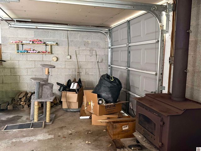 12901 Woodville Road, Kevil, KY 42053