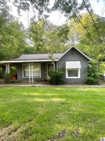 12901 Woodville Road, Kevil, KY 42053