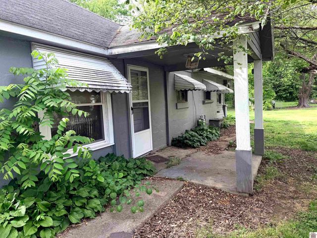 12901 Woodville Road, Kevil, KY 42053