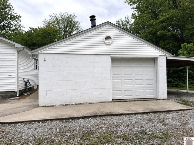 12901 Woodville Road, Kevil, KY 42053