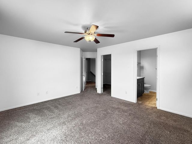 1116 31st Avenue W, West Fargo, ND 58078