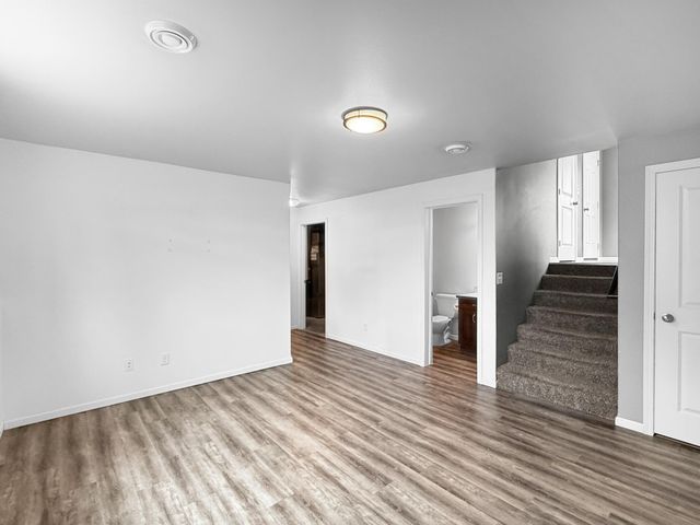 1116 31st Avenue W, West Fargo, ND 58078