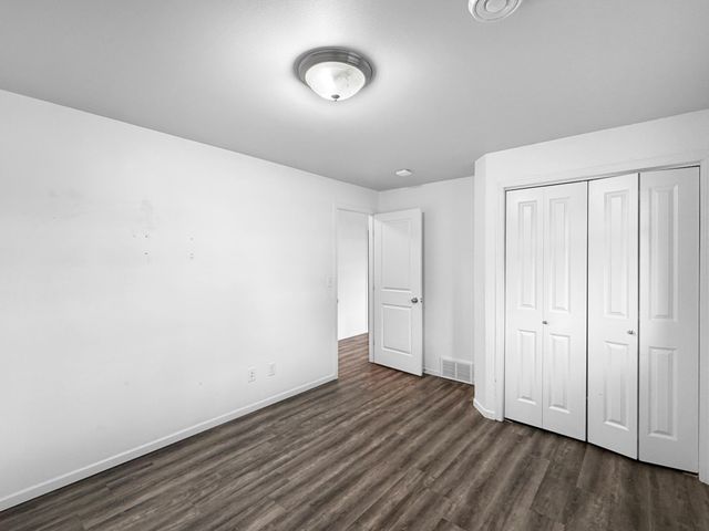 1116 31st Avenue W, West Fargo, ND 58078