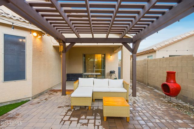 3729 W CARLOS Lane, San Tan Valley, AZ 85144