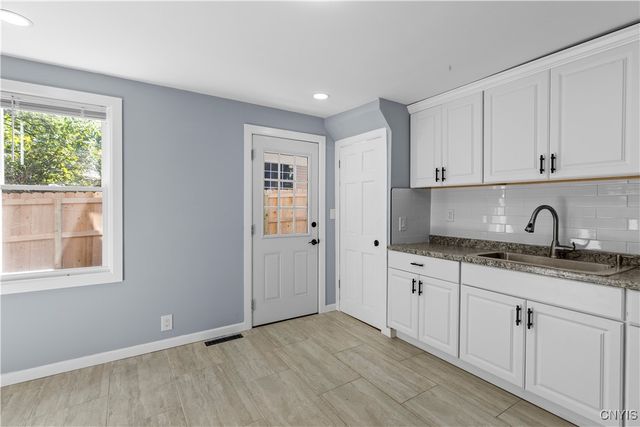 1105 Ash Street, Utica, NY 13502