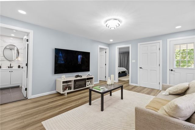 1105 Ash Street, Utica, NY 13502