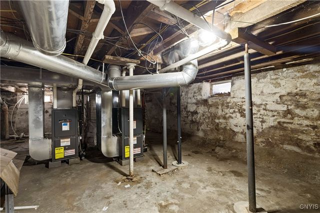 1105 Ash Street, Utica, NY 13502