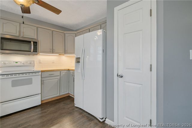 4011 Red Oak Drive, Fayetteville, NC 28306
