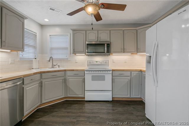 4011 Red Oak Drive, Fayetteville, NC 28306