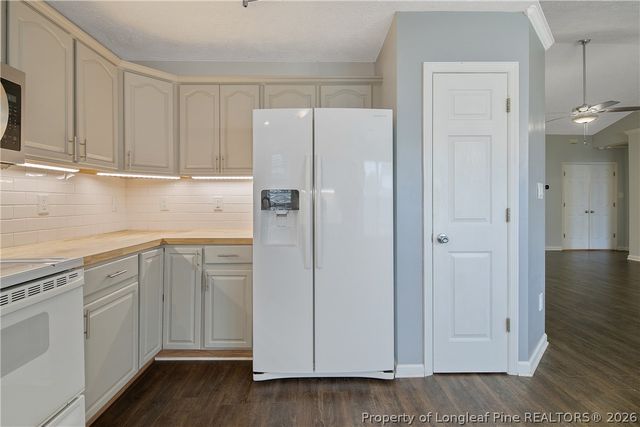 4011 Red Oak Drive, Fayetteville, NC 28306