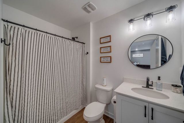 3303 NW Cedarwood Lane, Ankeny, IA 50023