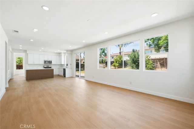 25868 Boulder Rock Pl, Menifee, CA 92585
