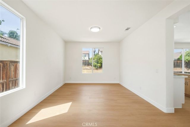 25868 Boulder Rock Pl, Menifee, CA 92585