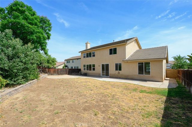 25868 Boulder Rock Pl, Menifee, CA 92585