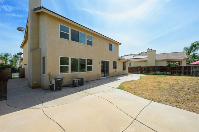 25868 Boulder Rock Pl, Menifee, CA 92585