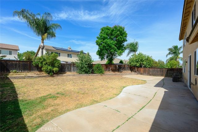 25868 Boulder Rock Pl, Menifee, CA 92585