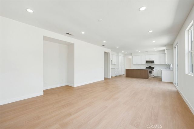 25868 Boulder Rock Pl, Menifee, CA 92585