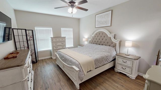 427 Christopher Dr, Houma, LA 70364