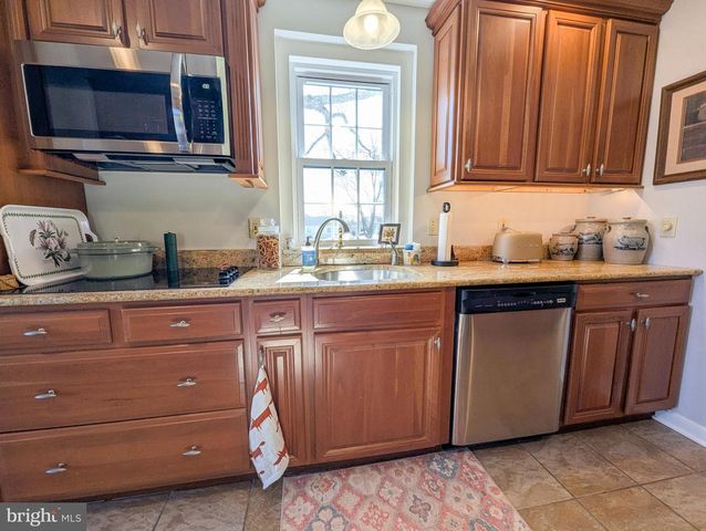 350 S CANNON AVE, Lansdale, PA 19446