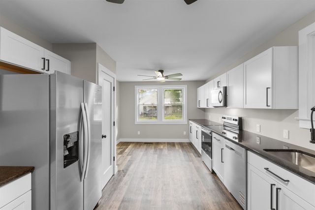 305 S Magnolia Ave., Andrews, SC 29510