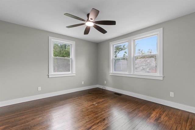 305 S Magnolia Ave., Andrews, SC 29510
