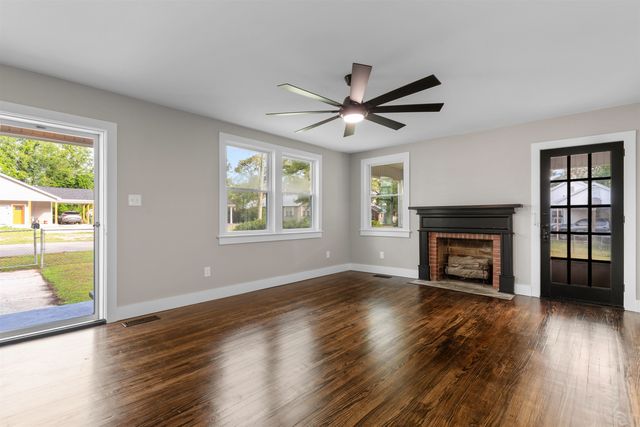 305 S Magnolia Ave., Andrews, SC 29510
