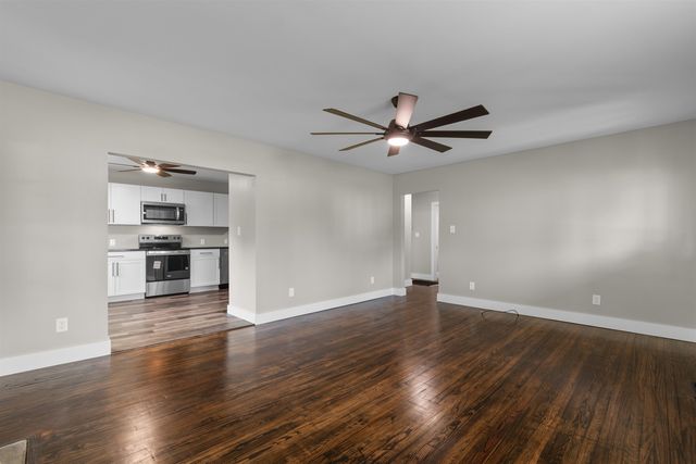 305 S Magnolia Ave., Andrews, SC 29510