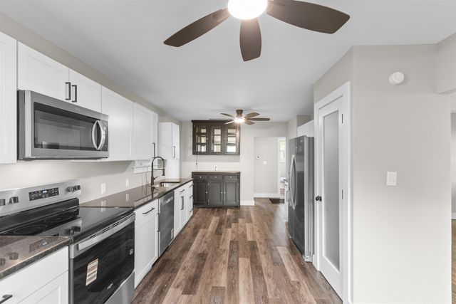 305 S Magnolia Ave., Andrews, SC 29510