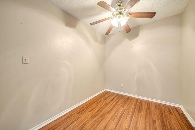 2501 Gulf Freeway 256D, Dickinson, TX 77539